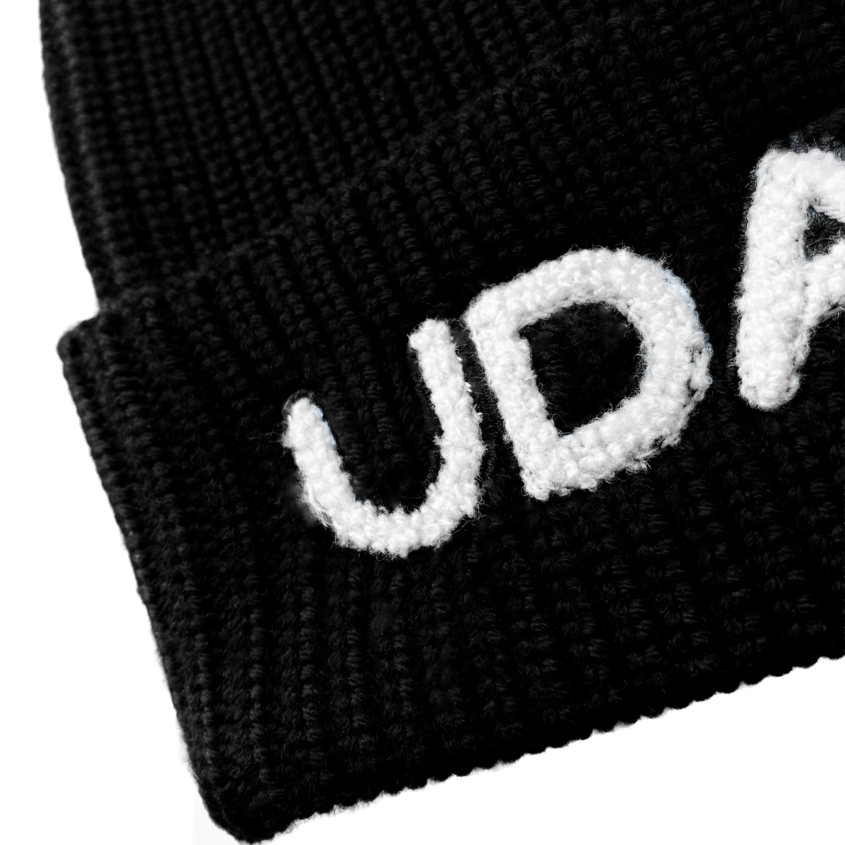 Black beanie embroided udarkie in white