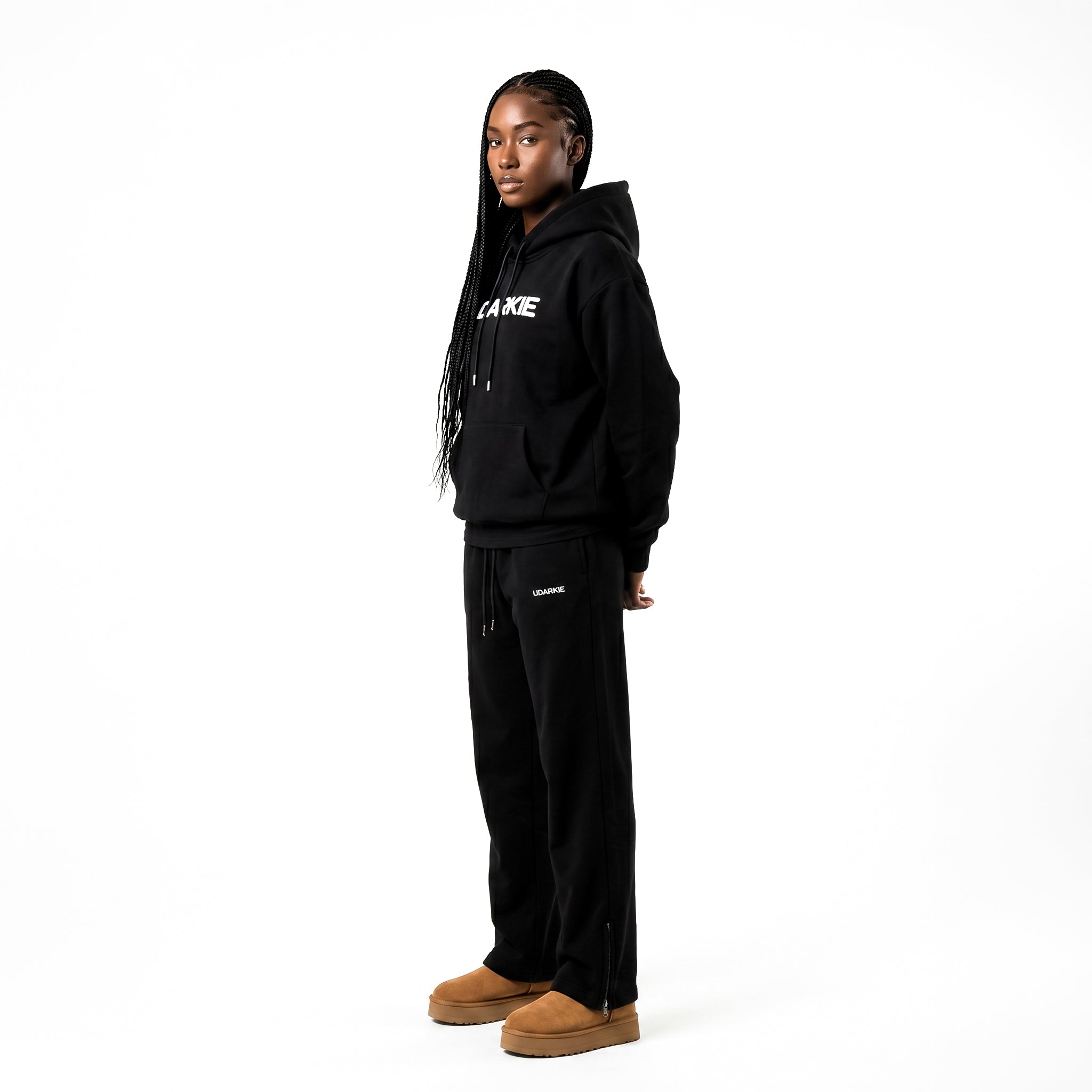 UDK TRACKPANTS