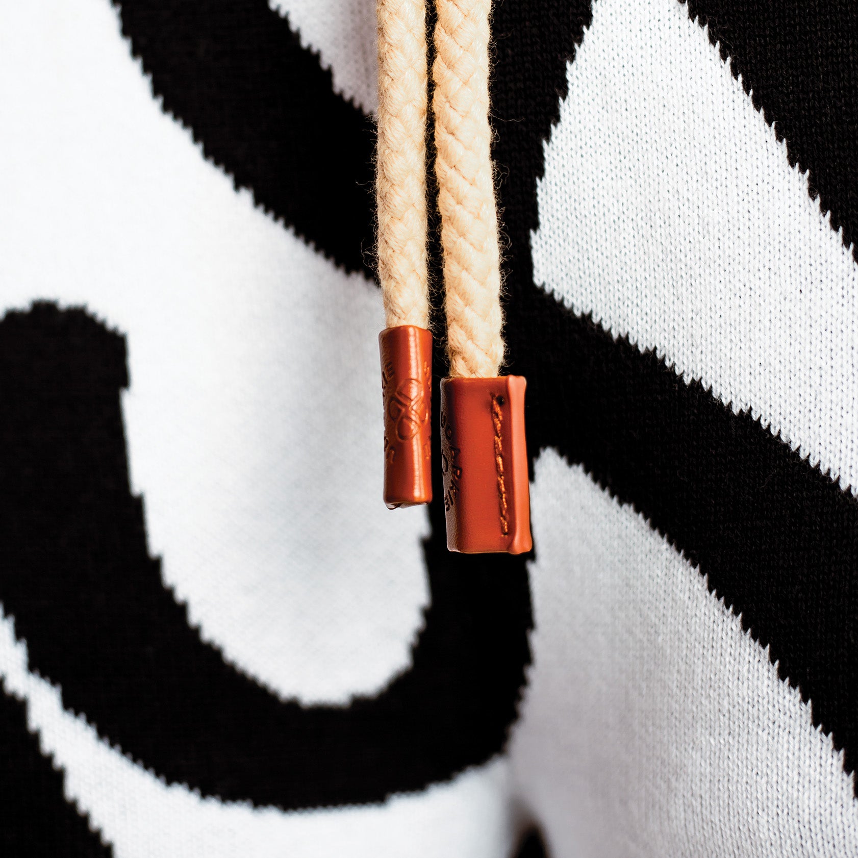 high rise elastic waistband