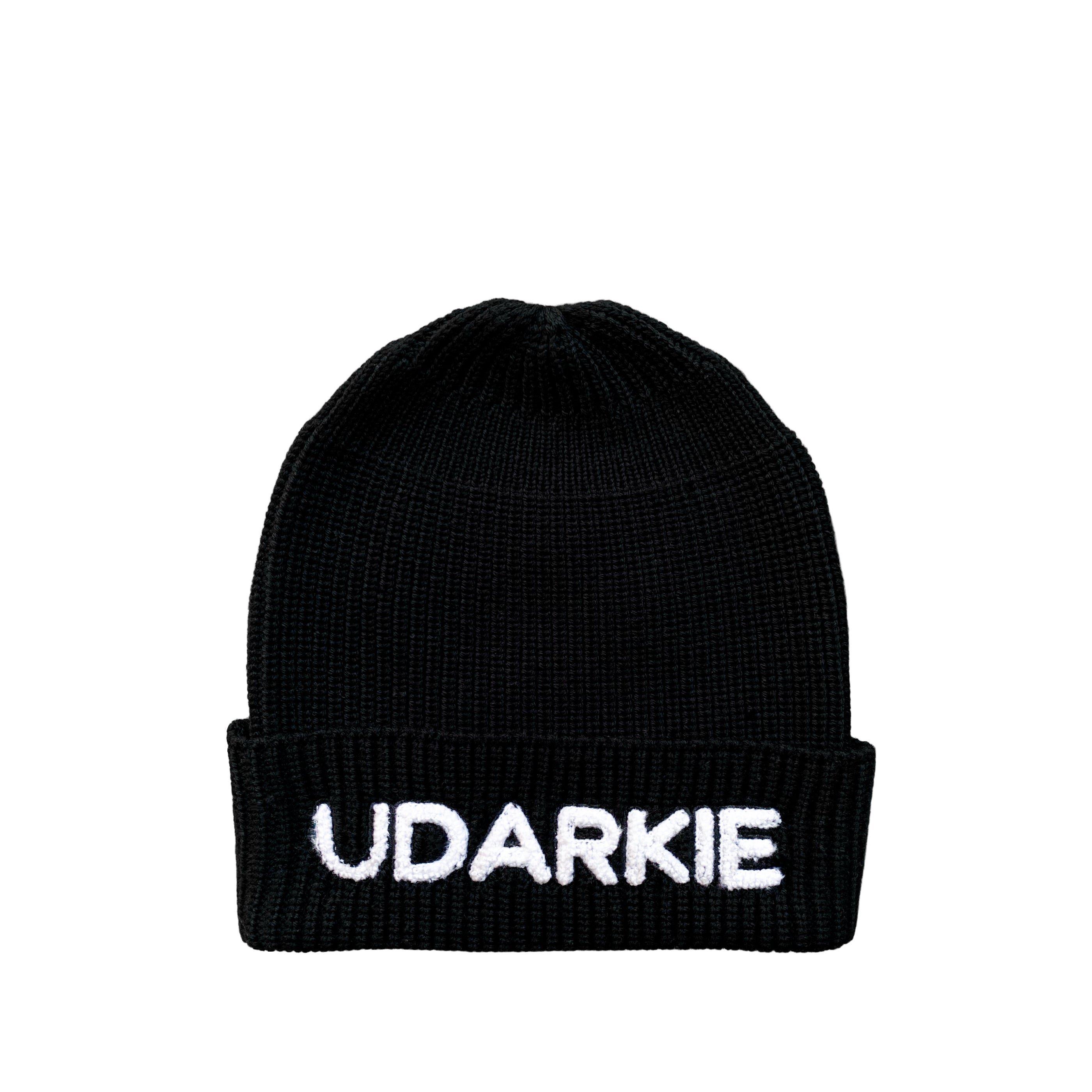 Black beanie with udarkie towel print in white